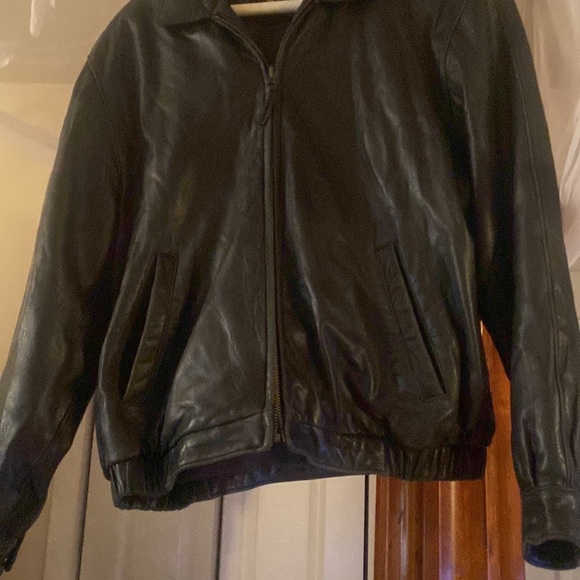 Black leather bonnet hacket - Picture 3 of 7